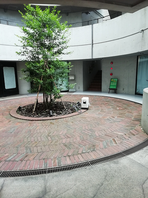 ランドマーク2